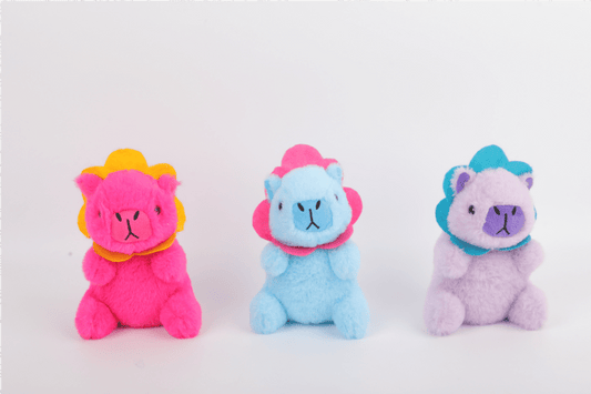 SHSFM18 - PREPACK - 6.1” Capybara - ShopUNIS!