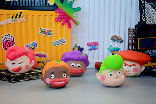 SHSSP17 - Ugly and Cute Family Graffiti - 96 units - ShopUNIS!